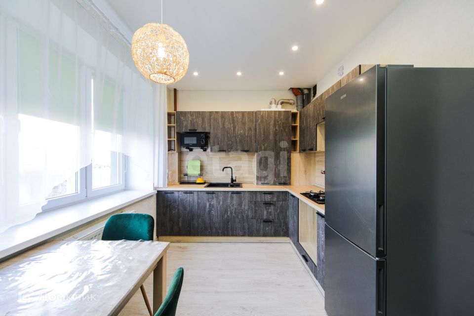 Продаётся 2-комнатная квартира, 65.1 м²