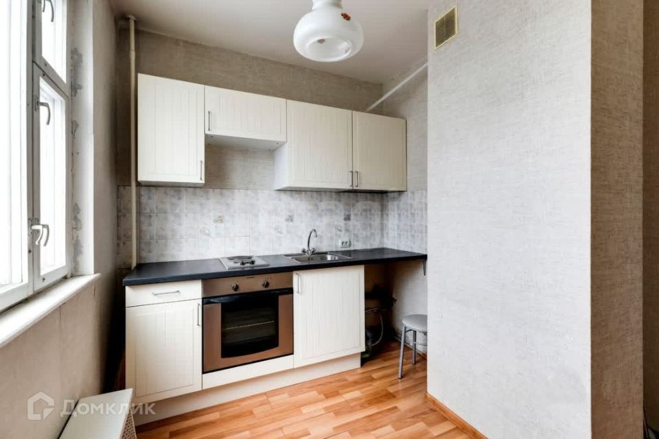 Продаётся 1-комнатная квартира, 37 м²