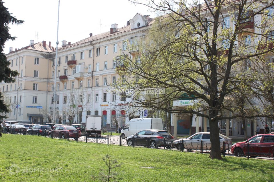 Продаётся 2-комнатная квартира, 59.7 м²