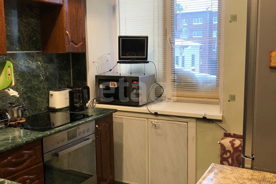 Продаётся 2-комнатная квартира, 43.4 м²