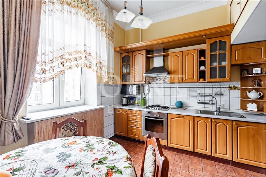 Сдаётся 3-комнатная квартира, 85 м²