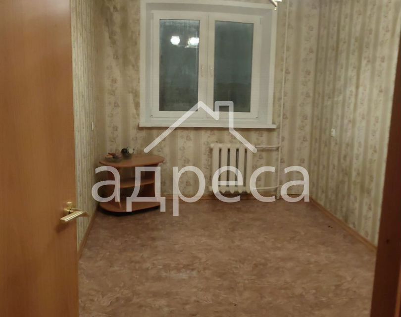 Продаётся 3-комнатная квартира, 56.4 м²