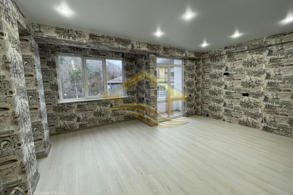 Продаётся 1-комнатная квартира, 35.7 м²