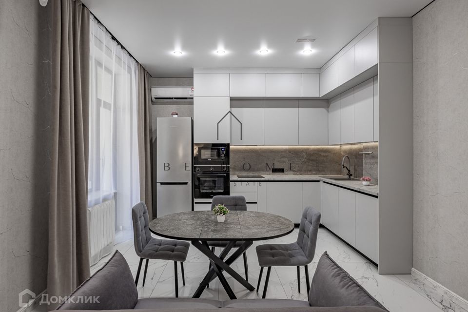 Сдаётся 3-комнатная квартира, 88 м²
