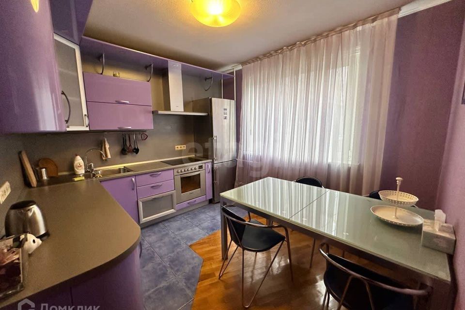 Продаётся 3-комнатная квартира, 74.5 м²