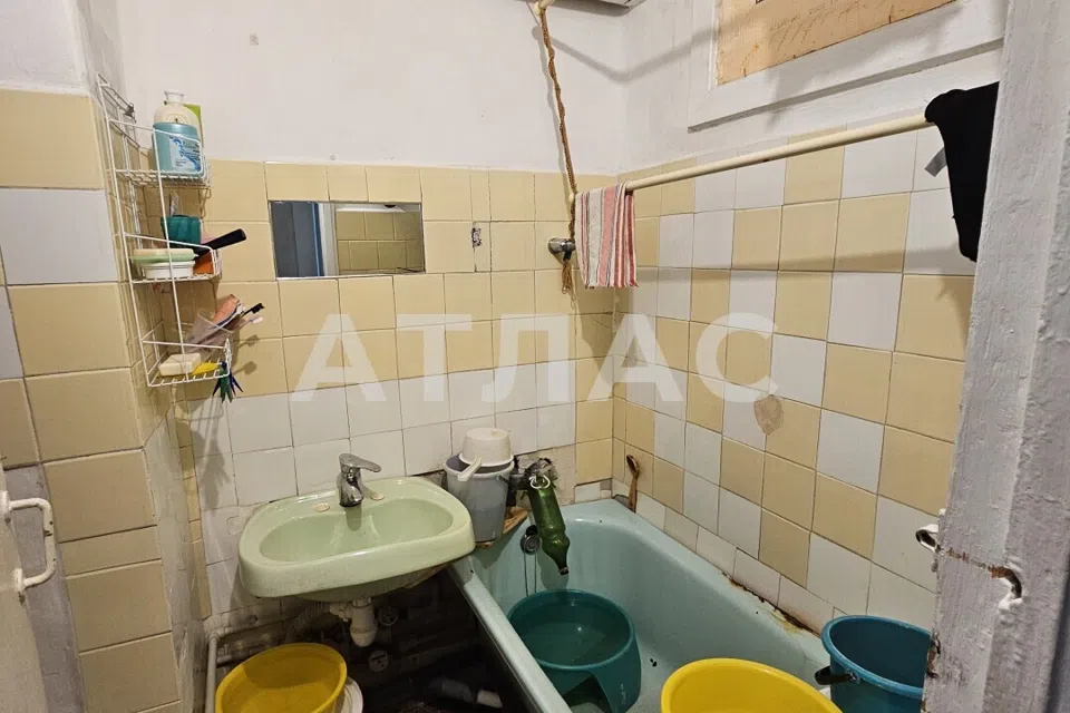 Продаётся 3-комнатная квартира, 57.6 м²