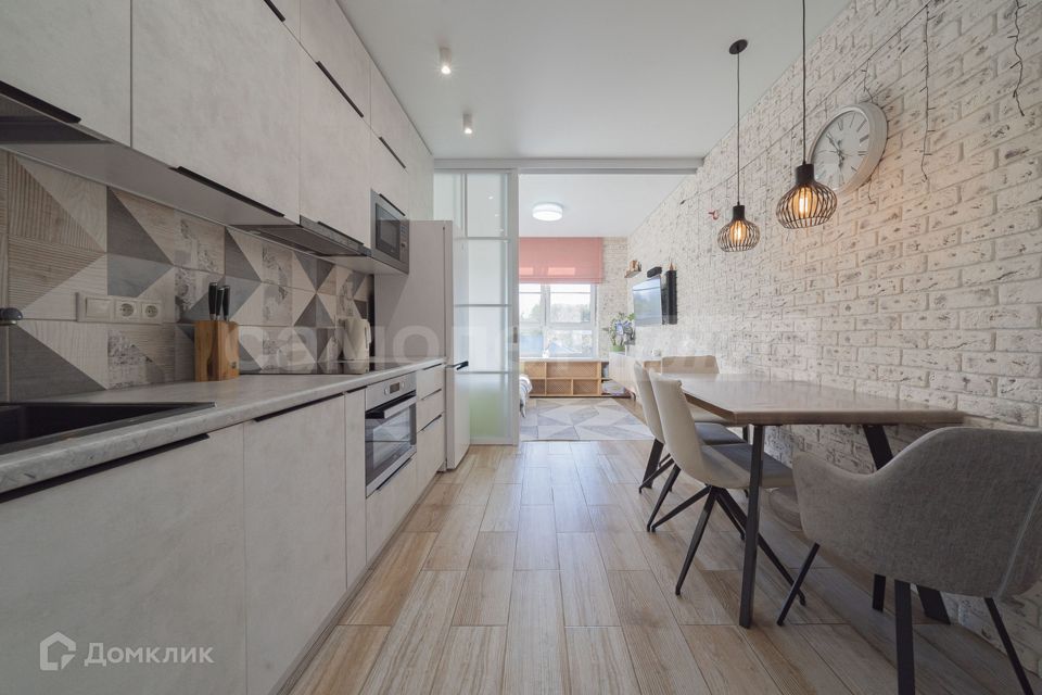 Продаётся 1-комнатная квартира, 37.6 м²