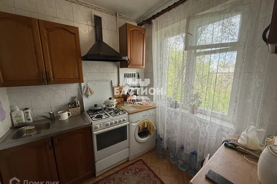 Продаётся 3-комнатная квартира, 60 м²
