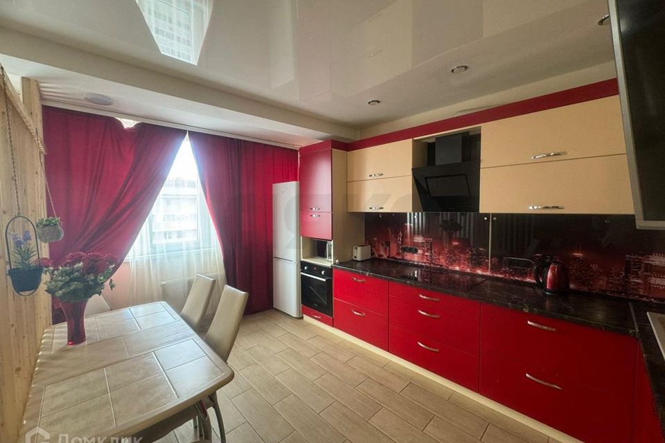 Продаётся 1-комнатная квартира, 51 м²