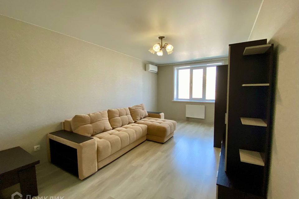 Сдаётся 1-комнатная квартира, 43 м²