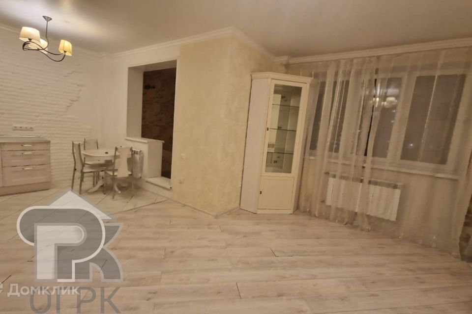 Продаётся 1-комнатная квартира, 41 м²