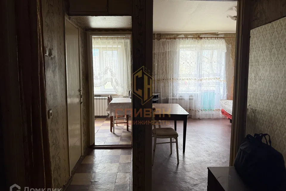 Продаётся 1-комнатная квартира, 35.9 м²