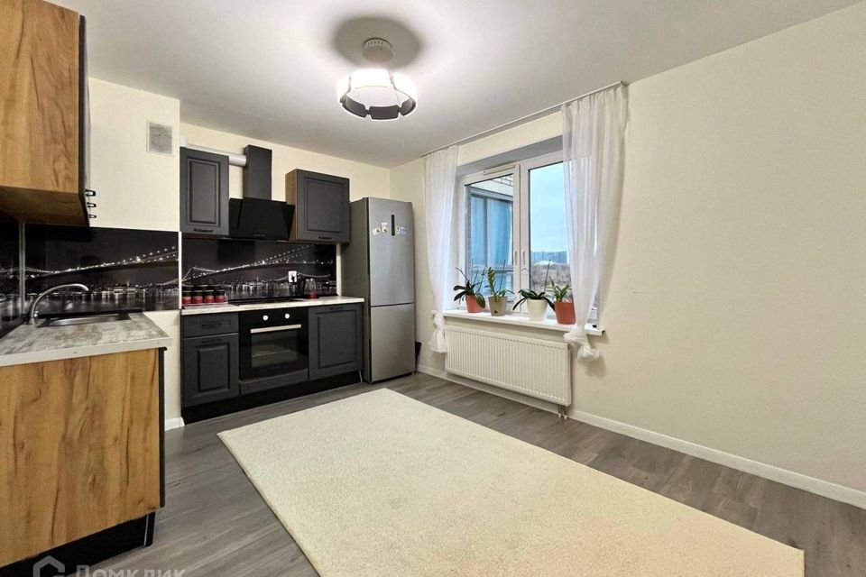 Продаётся 2-комнатная квартира, 57.5 м²