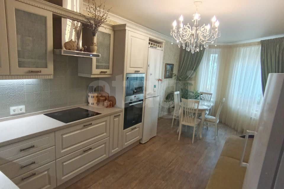 Продаётся 2-комнатная квартира, 80 м²