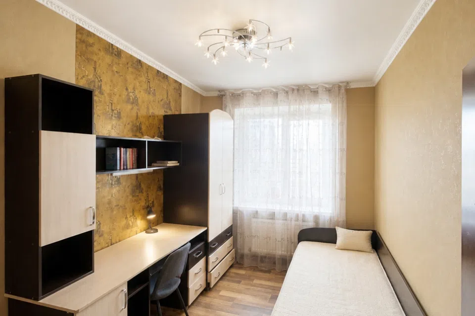 Продаётся 3-комнатная квартира, 60.5 м²