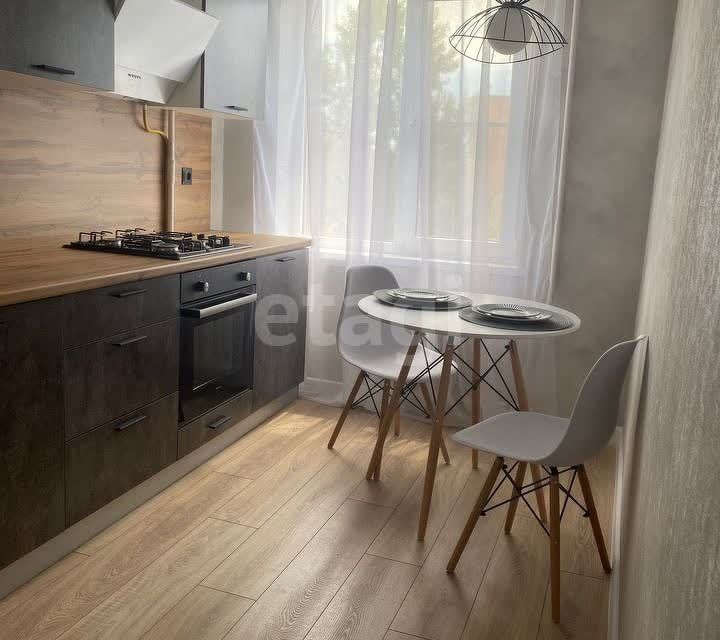 Продаётся 3-комнатная квартира, 58.6 м²