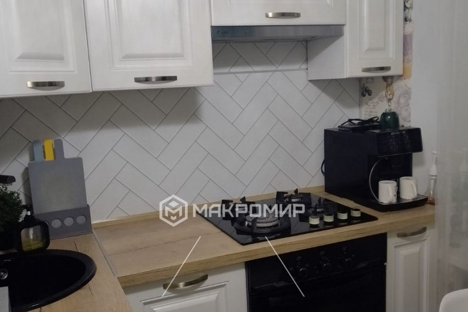 Продаётся 3-комнатная квартира, 57.5 м²