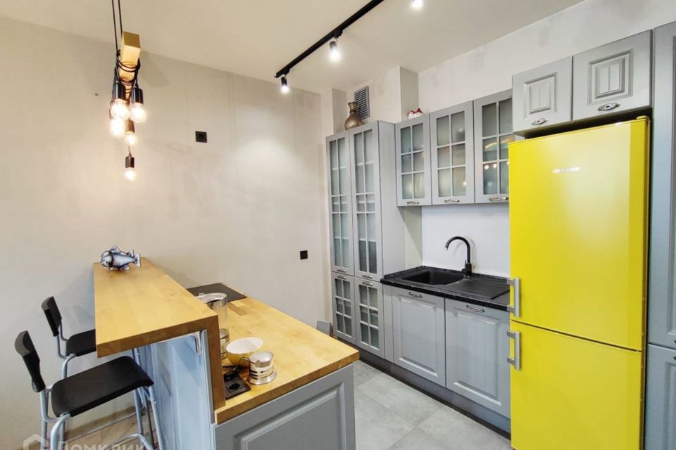 Продаётся 1-комнатная квартира, 41 м²