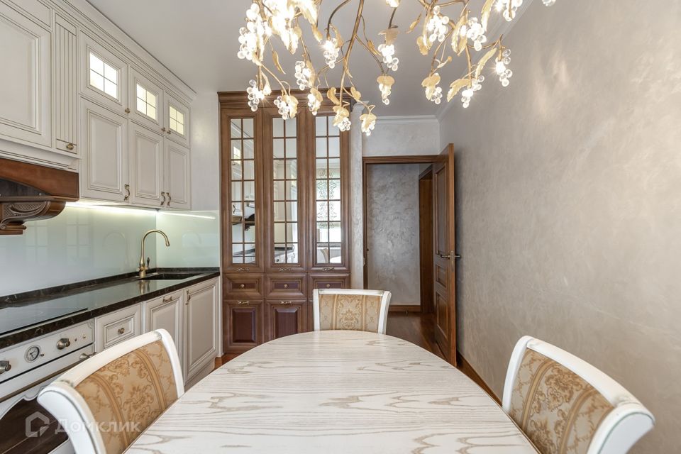Продаётся 3-комнатная квартира, 72 м²