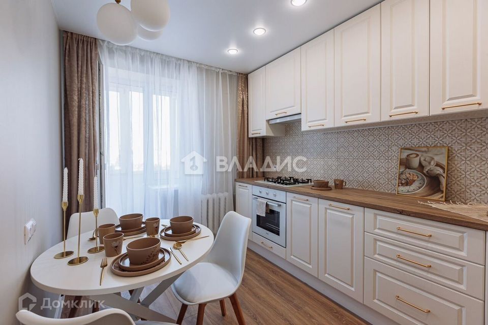 Продаётся 2-комнатная квартира, 53.6 м²