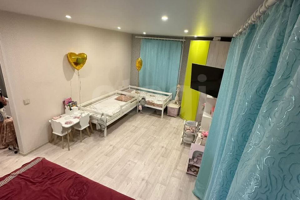 Продаётся 1-комнатная квартира, 30.6 м²