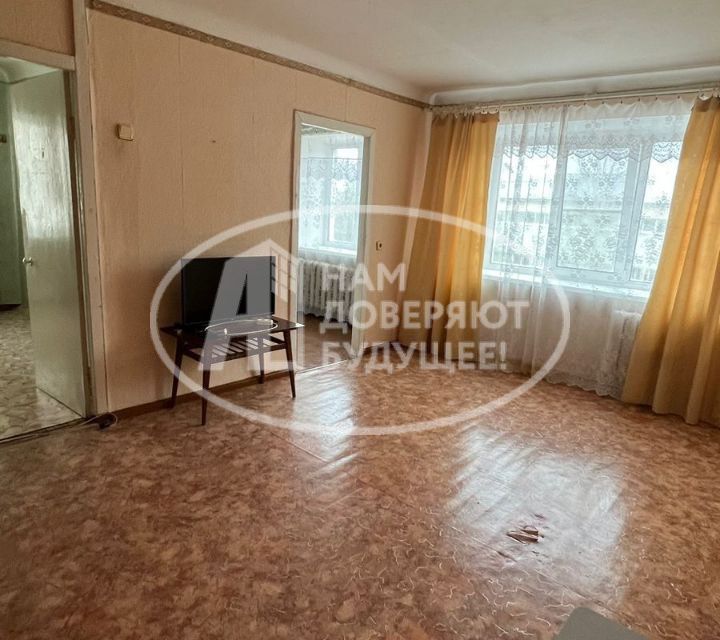 Продаётся 4-комнатная квартира, 62.5 м²