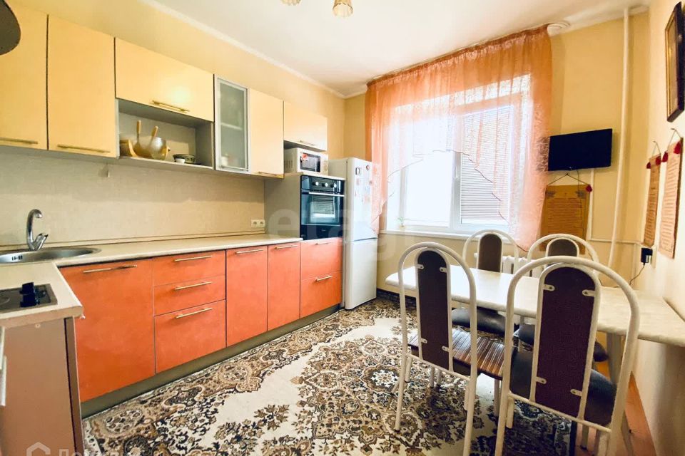 Продаётся 2-комнатная квартира, 68.7 м²