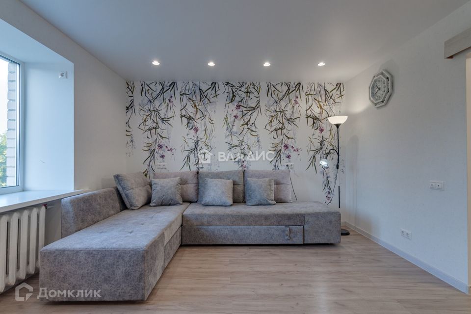 Продаётся 2-комнатная квартира, 63.5 м²
