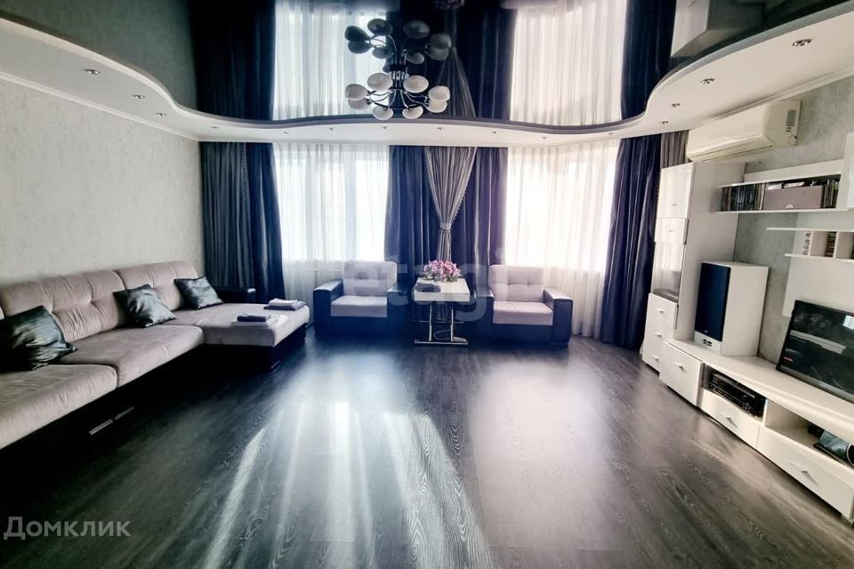 Продаётся 2-комнатная квартира, 89 м²