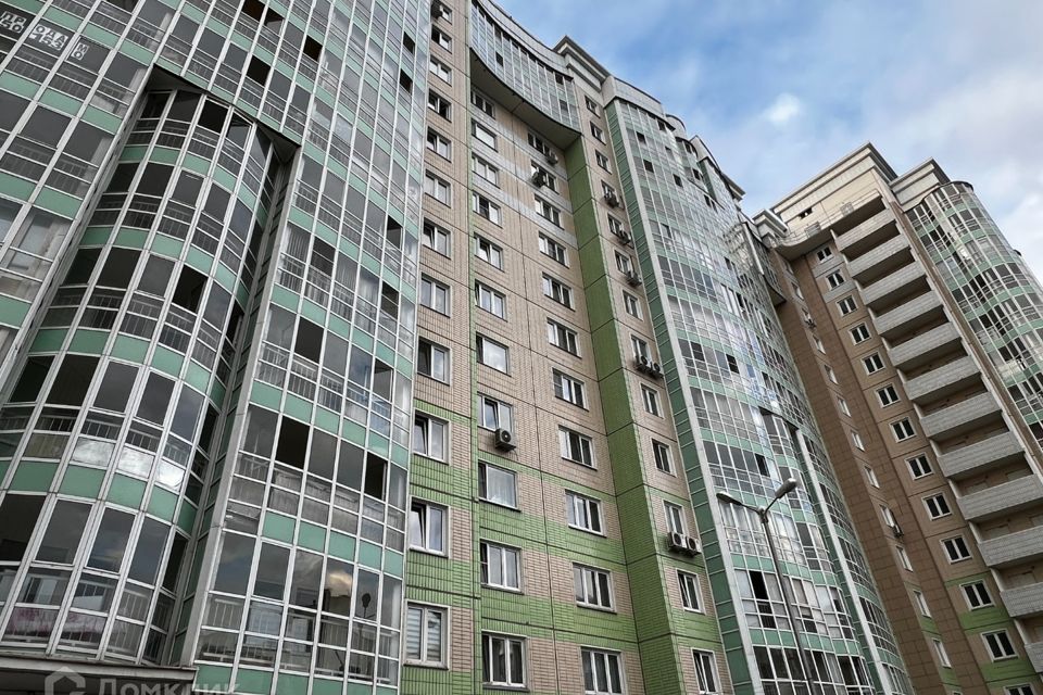 Продаётся 1-комнатная квартира, 40.2 м²