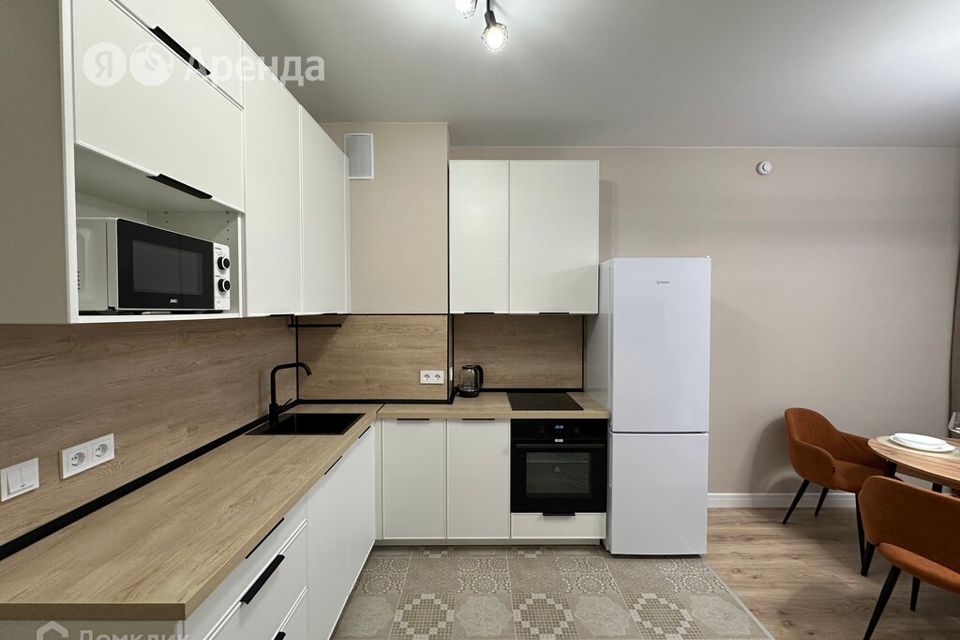 Сдаётся 4-комнатная квартира, 62 м²