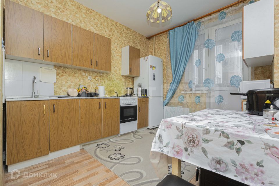 Продаётся 1-комнатная квартира, 46 м²