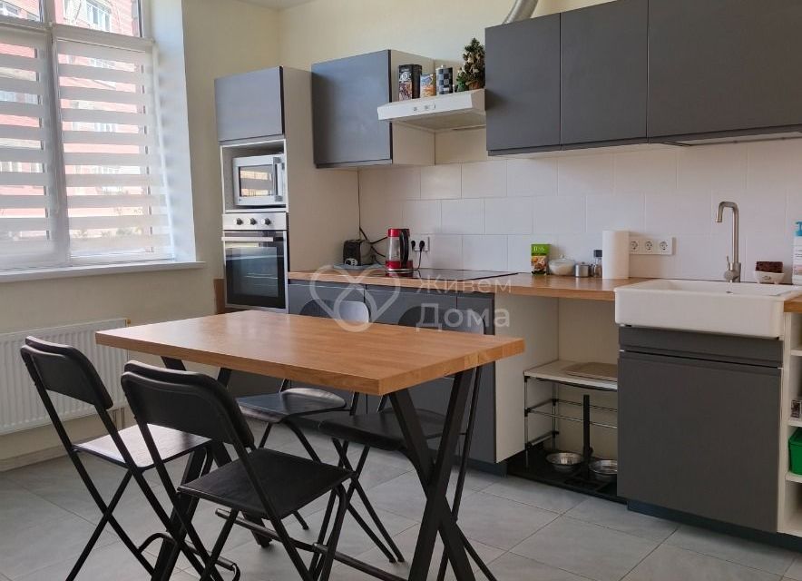 Продаётся 2-комнатная квартира, 51.8 м²