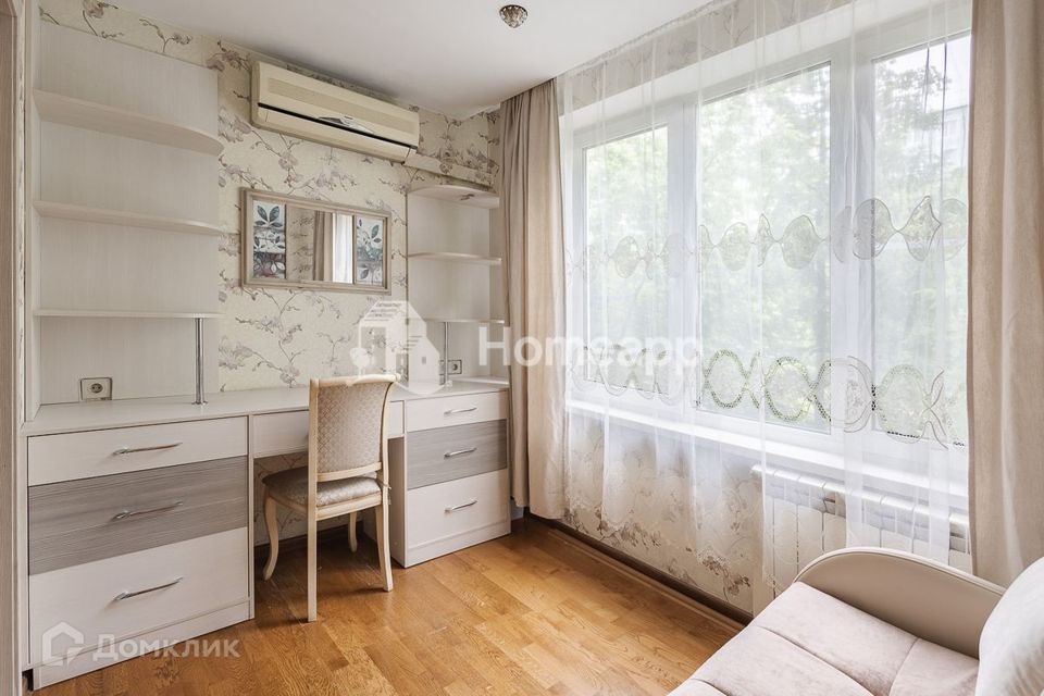 Продаётся 1-комнатная квартира, 32.7 м²