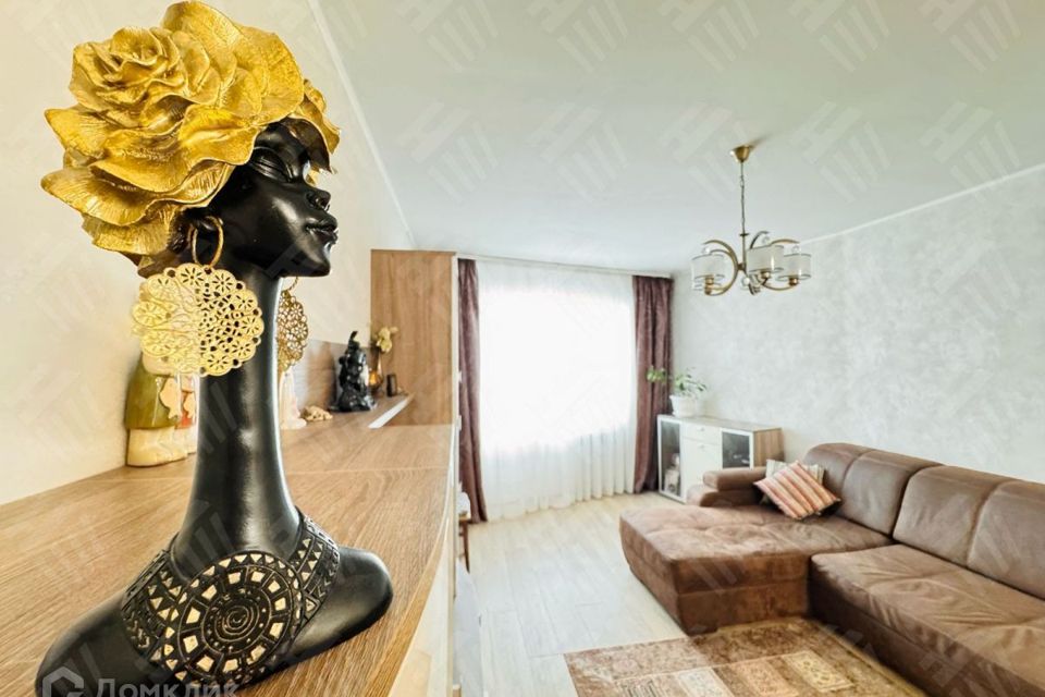 Продаётся 2-комнатная квартира, 55.7 м²