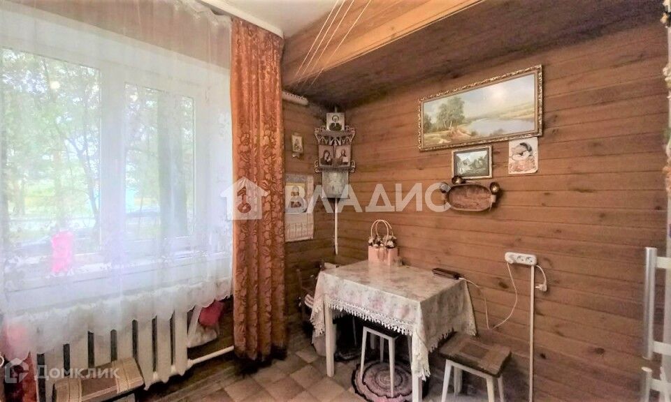 Продаётся 4-комнатная квартира, 55.9 м²