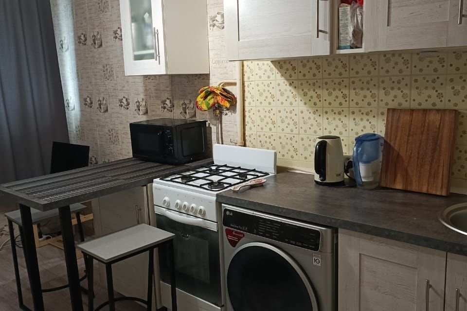 Продаётся 1-комнатная квартира, 35.2 м²