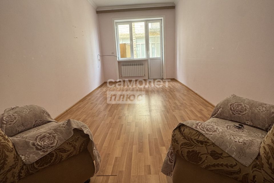 Сдаётся 2-комнатная квартира, 70 м²