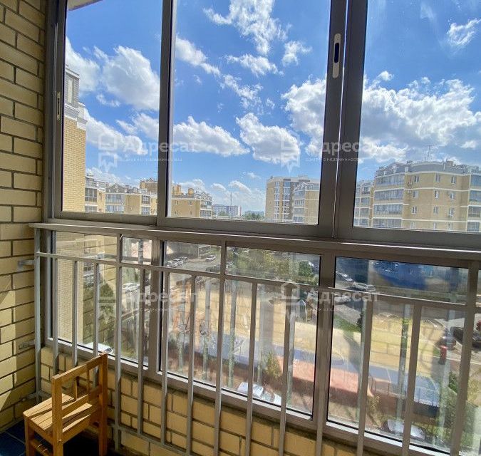 Продаётся 3-комнатная квартира, 98.5 м²