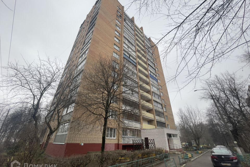 Продаётся 1-комнатная квартира, 37.3 м²