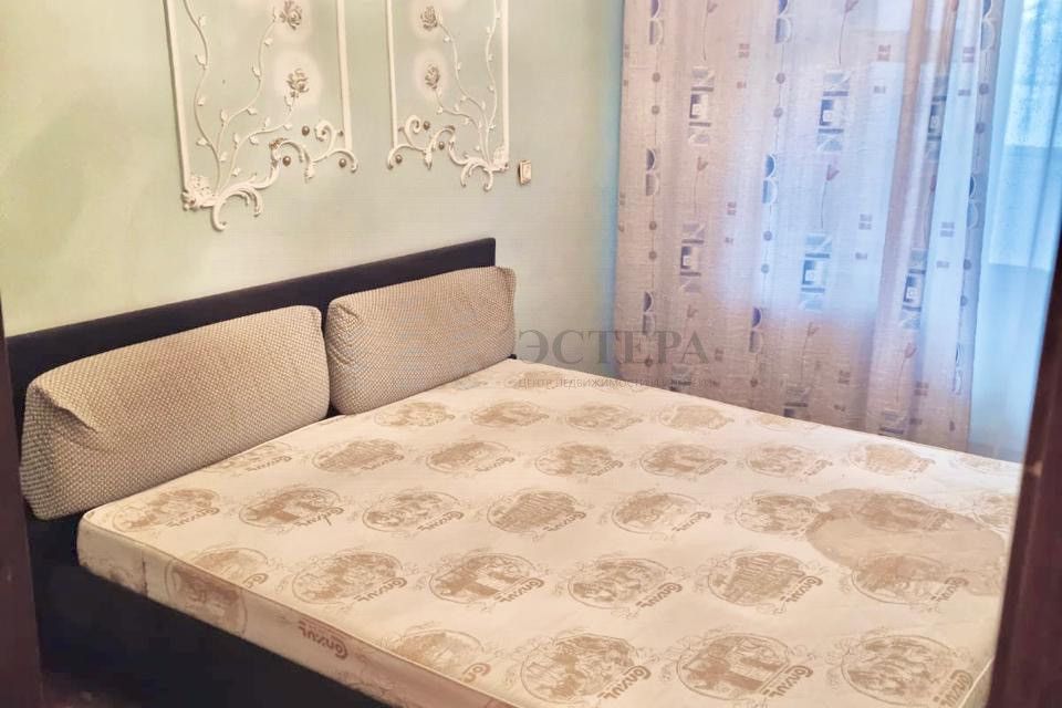 Продаётся 4-комнатная квартира, 92 м²