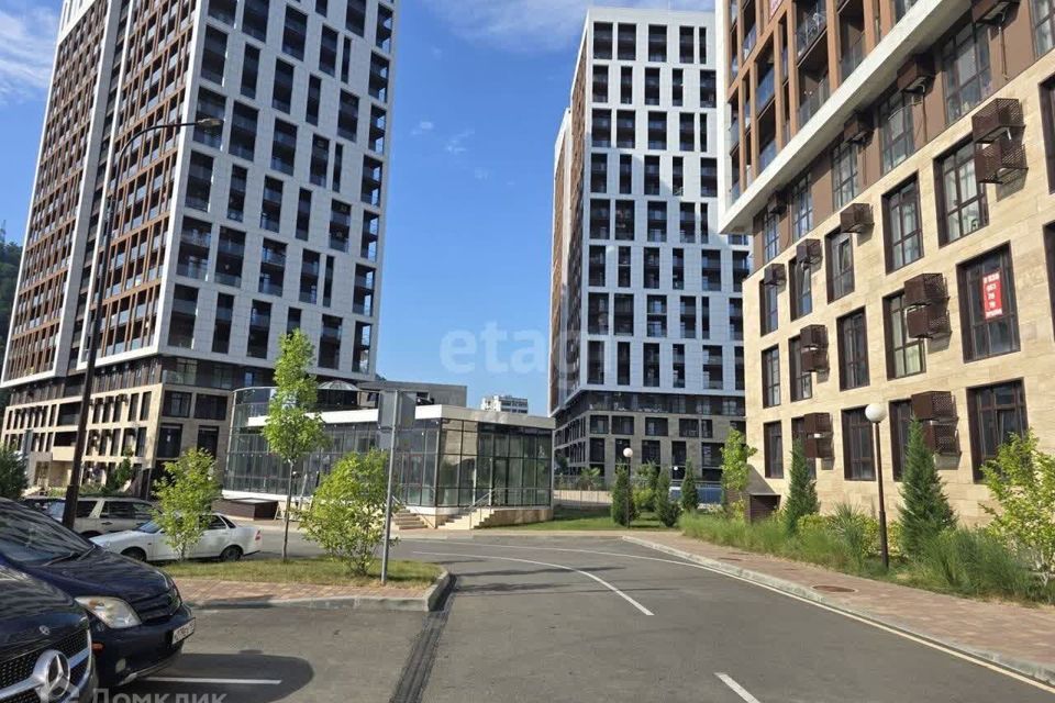 Продаётся 3-комнатная квартира, 87 м²