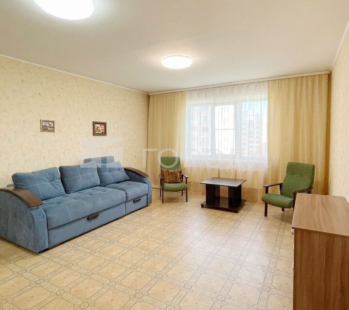 Сдаётся 2-комнатная квартира, 58 м²