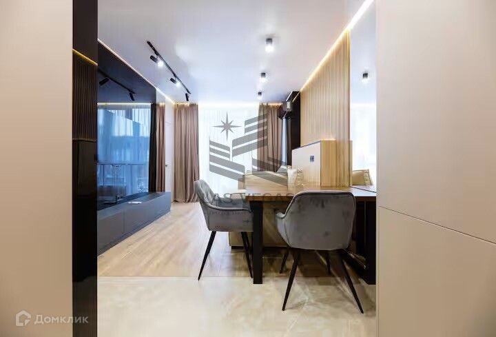 Сдаётся 2-комнатная квартира, 65 м²