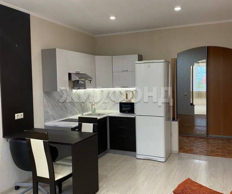 Продаётся 2-комнатная квартира, 45.8 м²