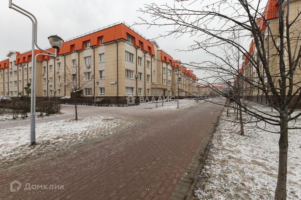 Продаётся 1-комнатная квартира, 43.9 м²