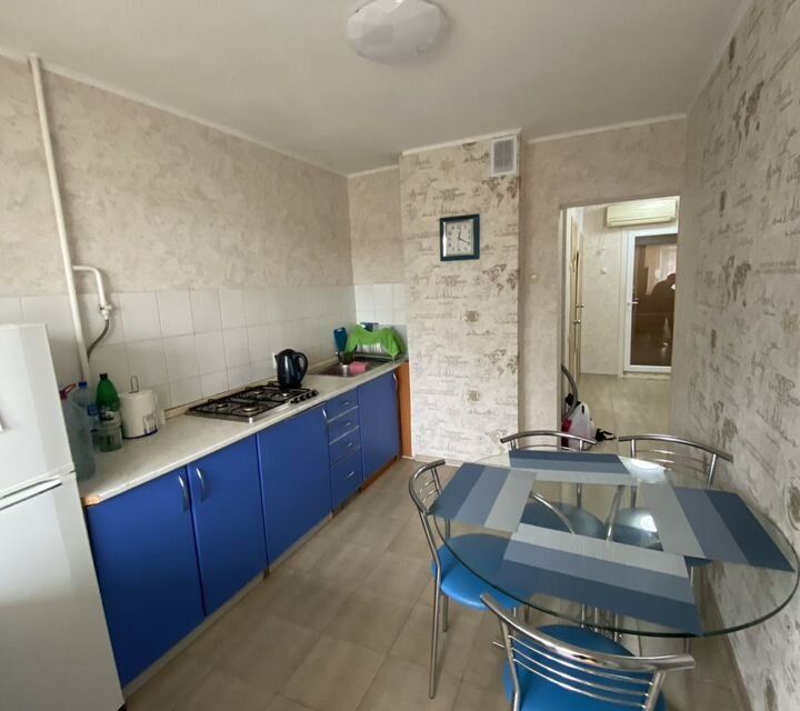 Продаётся 1-комнатная квартира, 38.3 м²