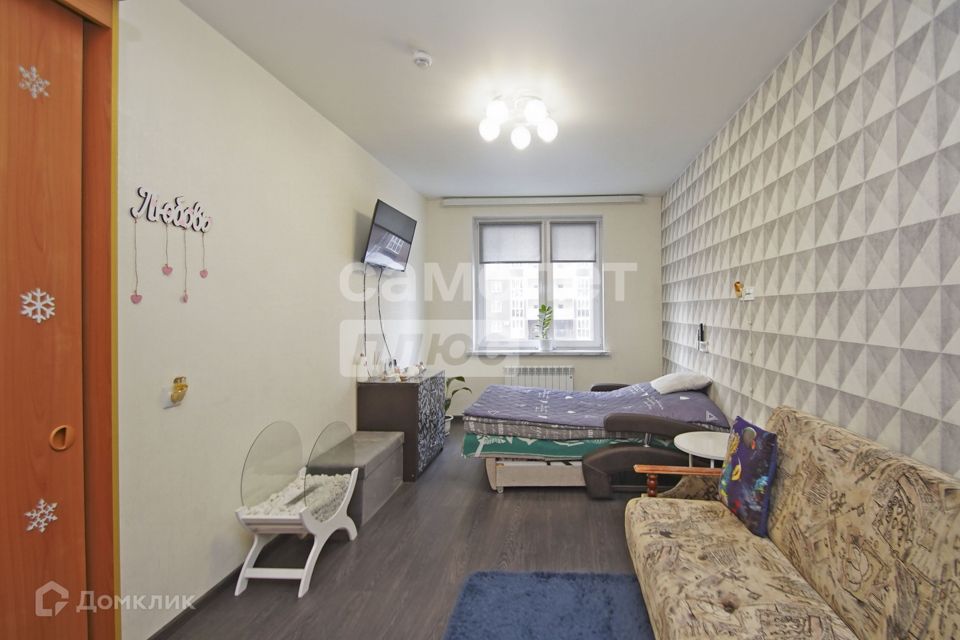 Продаётся 1-комнатная квартира, 37.8 м²