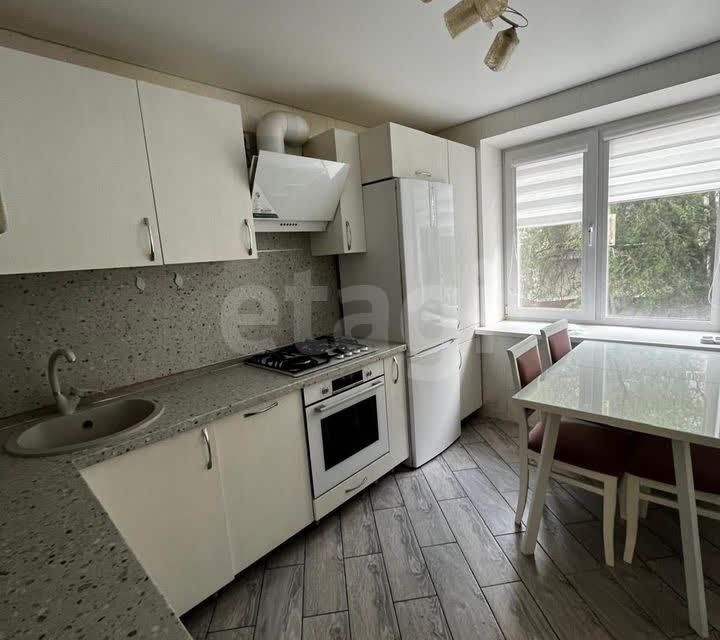 Продаётся 2-комнатная квартира, 57.8 м²