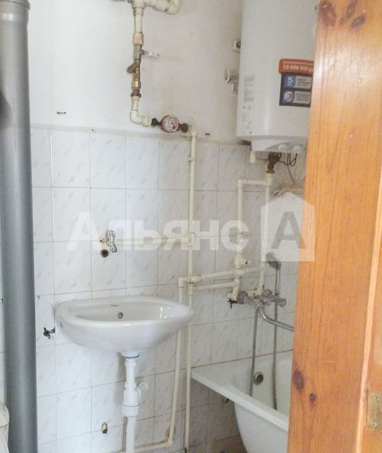 Продаётся 2-комнатная квартира, 35.8 м²